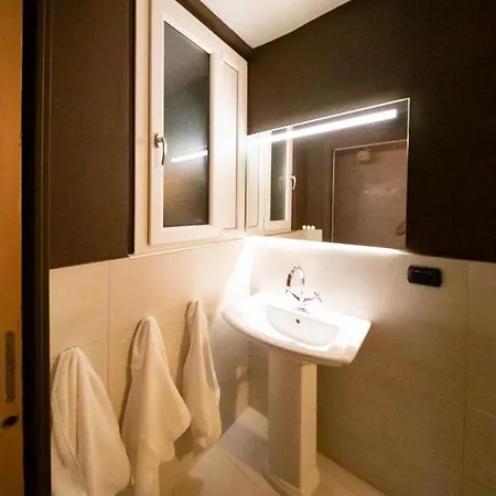 Apartment Chez Leo *