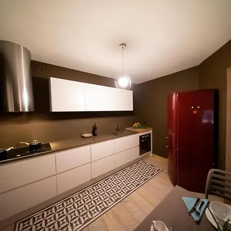 Apartment L'atelier Du Temps - Chez Leo