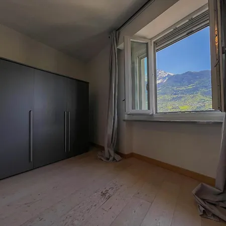 L'atelier Du Temps - Chez Leo Аоста