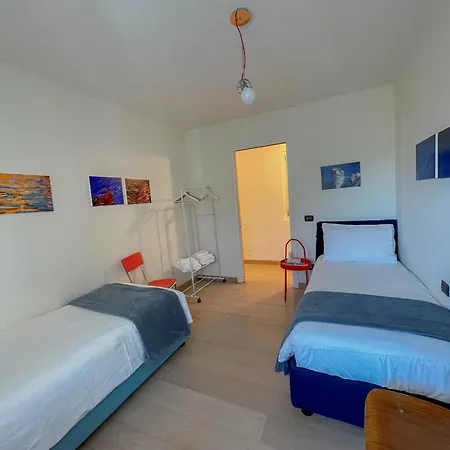 Apartment L'atelier Du Temps - Chez Leo