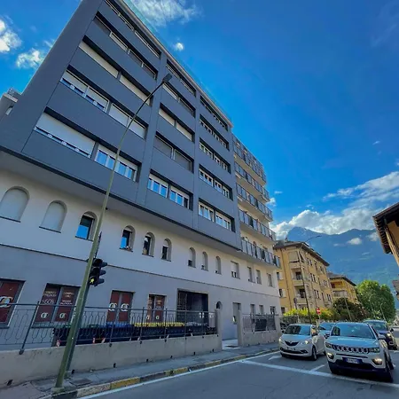 Appartement L'atelier Du Temps - Chez Leo Aosta